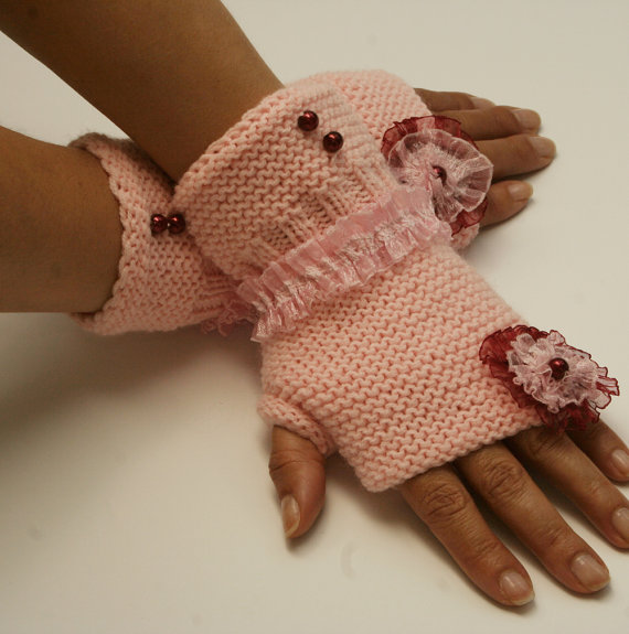Knitted gloves without fingers (3)