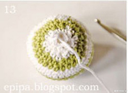 Possession of crocheting (14)