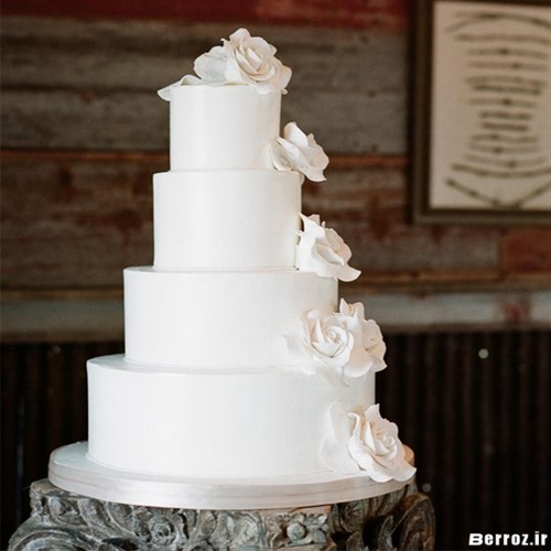 White Wedding Cake (4)