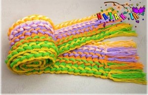 Texture of crochet scarf 1