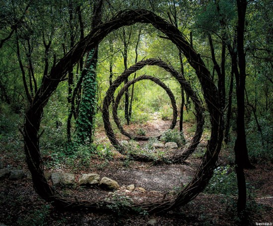 Pictures of nature-nature-inspired-sculptures-in-deep-forest