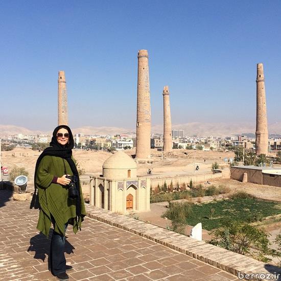instagram Laleh Eskandari - iranian actress (3)